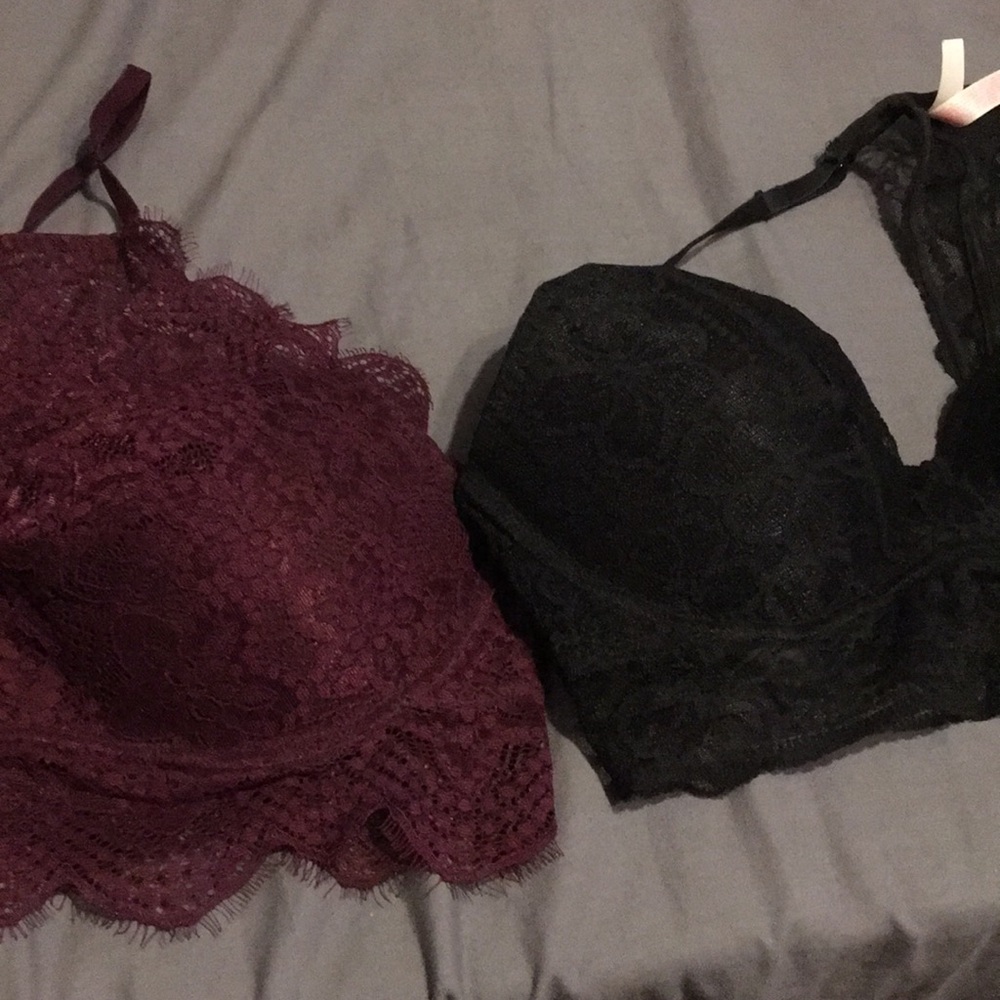 Two Victoria secret pink bras !!